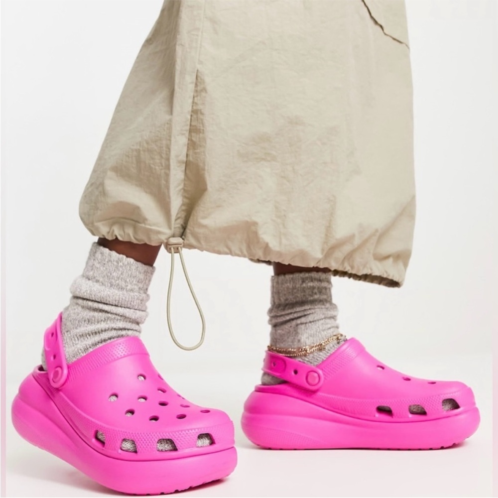 CROCS Classic Crush Clog Pink Platform Size 7